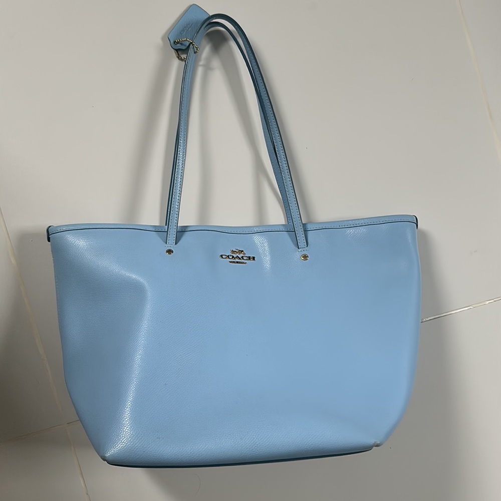 Baby blue COACH Handbag
